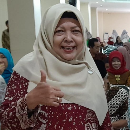 Nur Bainah Lubis